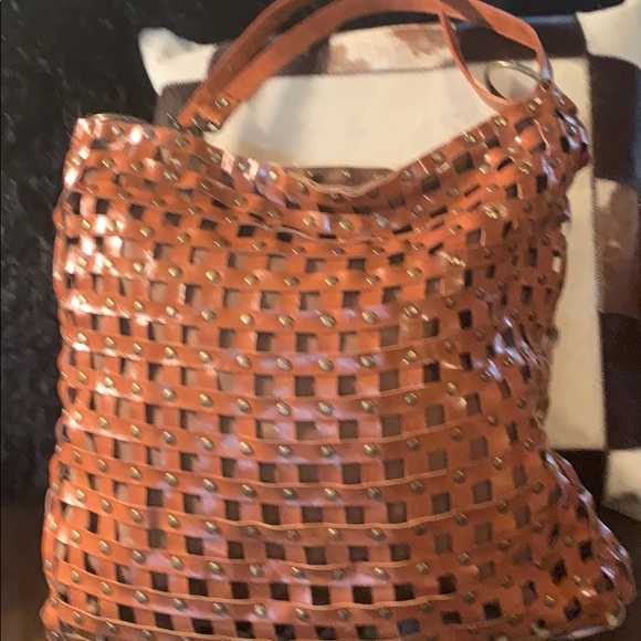 gorgeous studded Fashion express shoulder 💼 - Picture 1 of 11